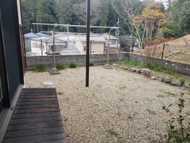 宇治市琵琶台１丁目の庭
