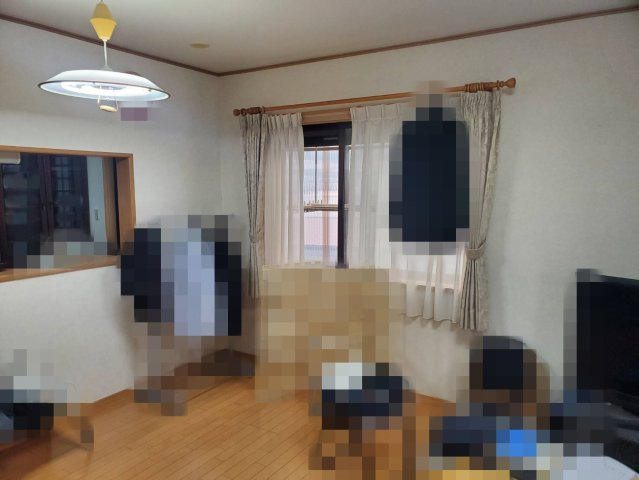 宇治市琵琶台１丁目の居間・リビング