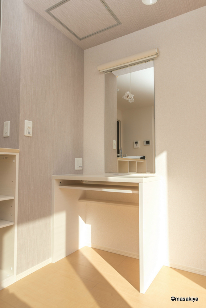 ル･リアン･パルフェの設備|鏡付きテーブル