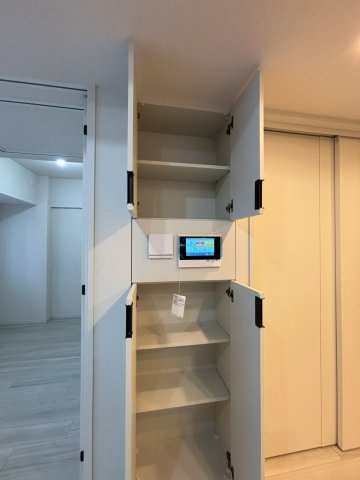 【収納】 | パークホームズ文京白山ヒルテラス | リビングの収納