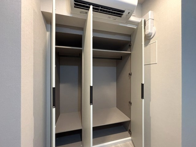 【収納】 | パークホームズ文京白山ヒルテラス | 5.2帖洋室のクローゼット