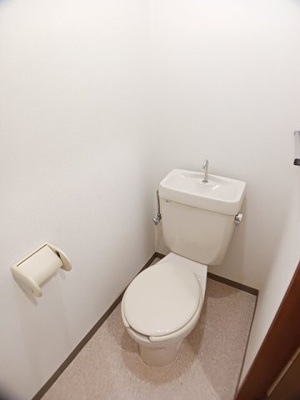 【トイレ】 | シャトレーヌ葵 | コンパクトで使いやすいトイレです