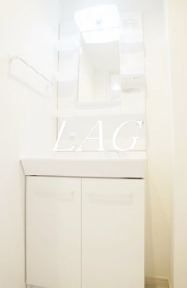 【洗面所】 | リブリ・シュシュ セッテセブン  | 洗面台です。