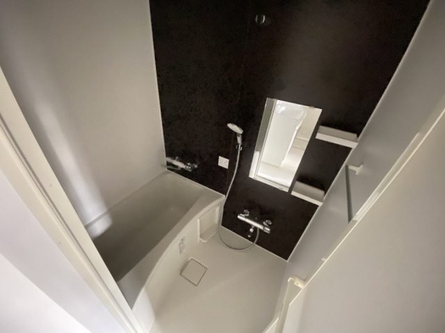 グランディール森北の浴室