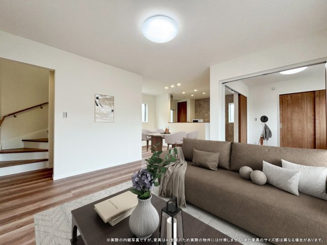 【居間・リビング】 | 【LDK　CG家具設置イメージ】
※画像に含まれる家具家電はCGで作成されたイメージです。実際の物件には付帯しません。