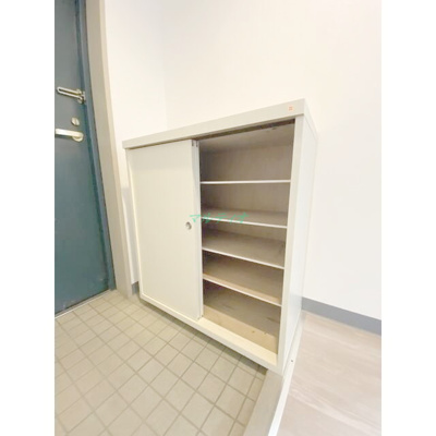 【玄関】 | ヴェルデコート