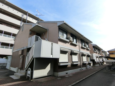 【エントランス】 | メゾンエルアンドケイ