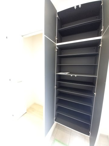 水戸市平須町　1期の収納|たっぷり収納のシューズボックス～！家族全員の靴がしまえて玄関周りも常にスッキリ～整理整頓出来ます～