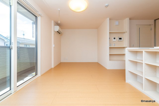 ペルソワール高田の居間・リビング