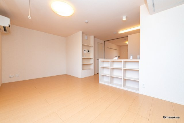 ペルソワール高田の居間・リビング