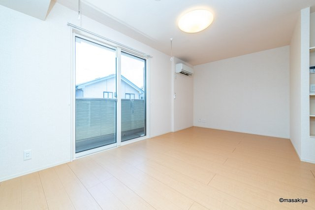 ペルソワール高田の居間・リビング