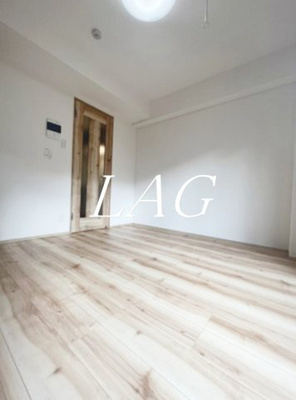 【居間・リビング】 | スクエアシティ鶴見市場 | 洋室のお部屋です。