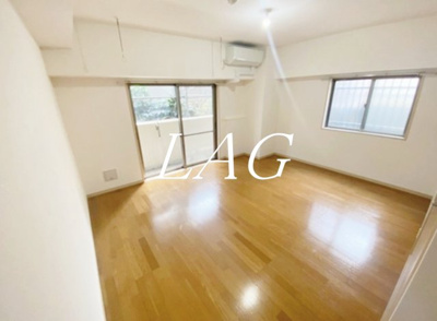 【居間・リビング】 | コルティーレ | 洋室のお部屋です。