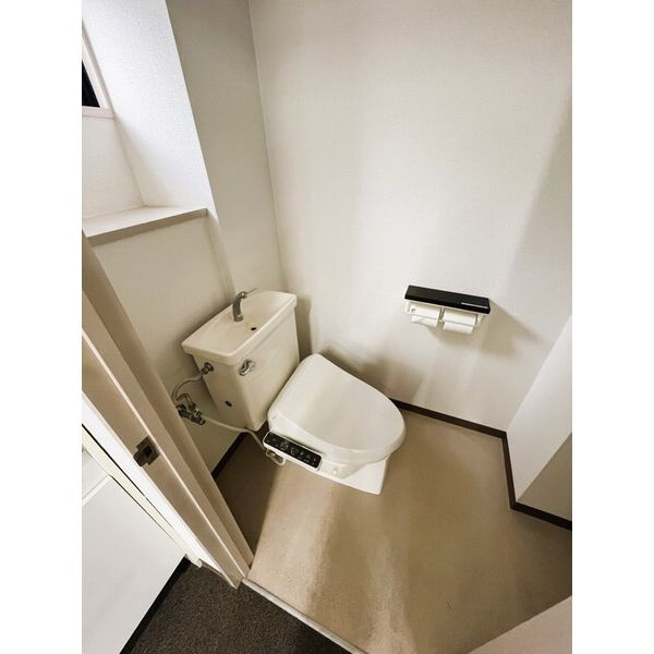 ＷＦ　ＫＡＮＡＹＭＡ　（ワールドフラッグ金山）のトイレ