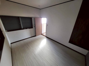 【洋室】 | 遠藤戸建