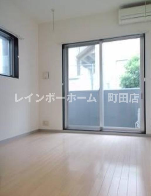 バージュアル横濱あざみ野※初期費用分割あと払いサービス利用可能物件の居間・リビング