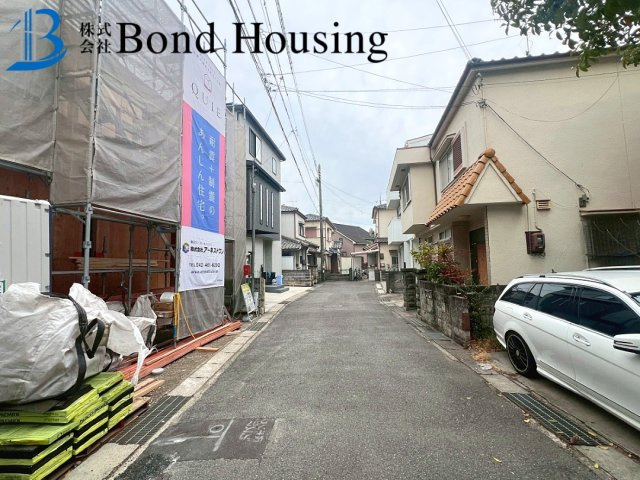 JR魚住駅徒歩３分　駅近新築限定１区画　魚住町中尾　新築戸建の前面道路含む現地写真