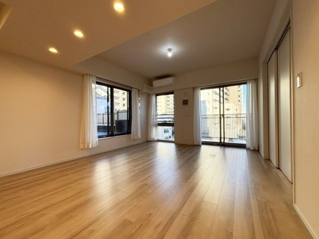 【居間・リビング】 | パークホームズ文京白山ヒルテラス | 16.4帖LDK