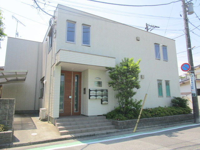 オハナ　ウェストのエントランス|★地震火事に強い旭化成ヘーベルメゾン★