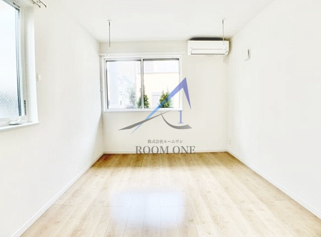 プルメリア新中野の居間・リビング|洋室のお部屋です。