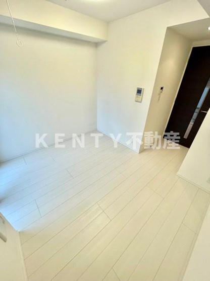 【寝室】 | レジディア大森Ⅱ | 広くて明るい寝室