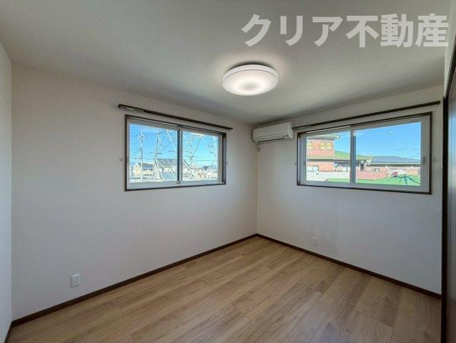 【洋室】 | 高崎市新町　中古住宅