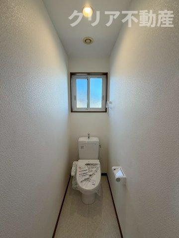 【トイレ】 | 高崎市新町　中古住宅 | 2階