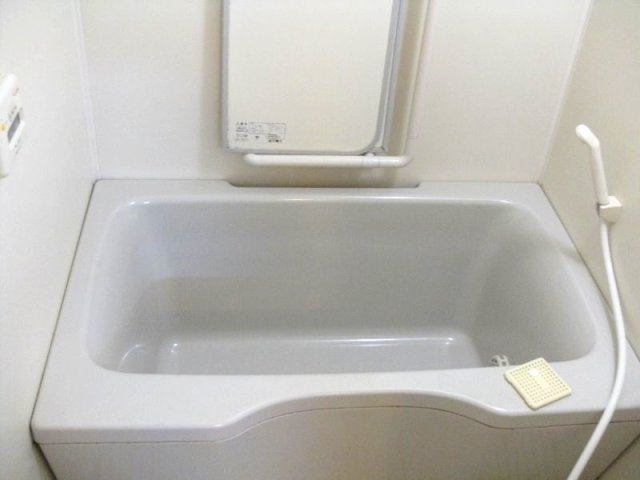 ハイランド磯子Ⅰの浴室