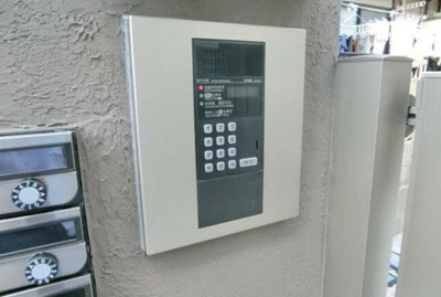 【セキュリティ】 | ロンディネ鷺ノ宮 | オートロックで防犯面も安心です！