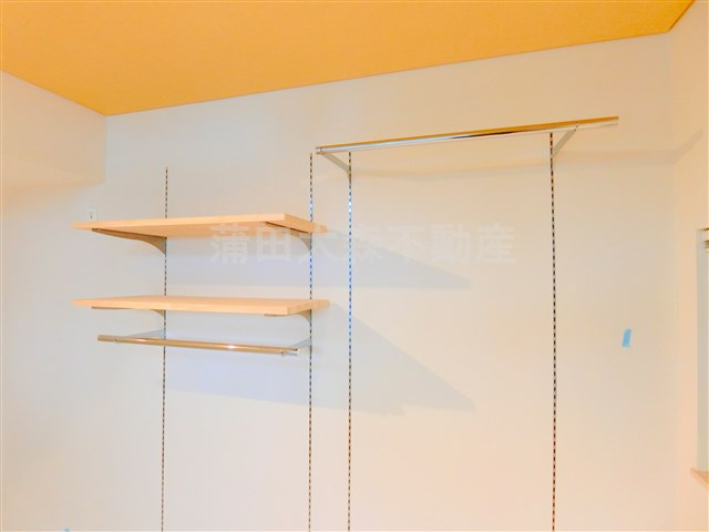 グランエッグス武蔵新田の収納|棚