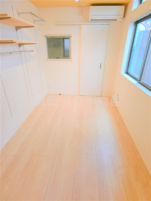 グランエッグス武蔵新田の居間・リビング