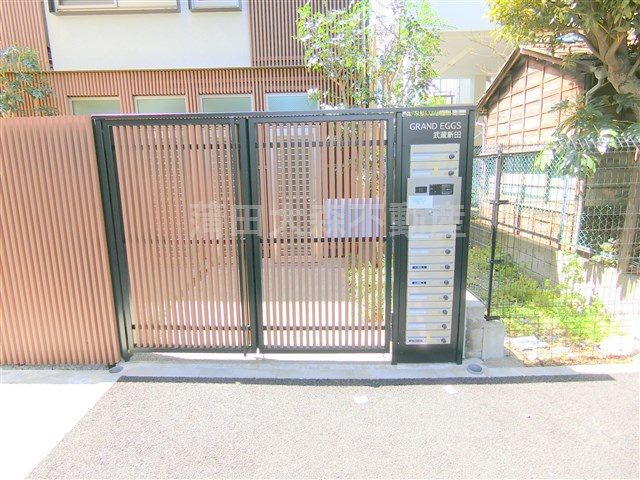 グランエッグス武蔵新田のエントランス|エントランス