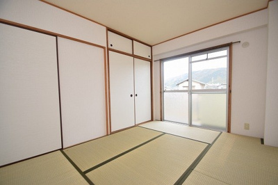 【寝室】 | くすの木ハイツ