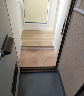 【玄関】 | サンハイツ