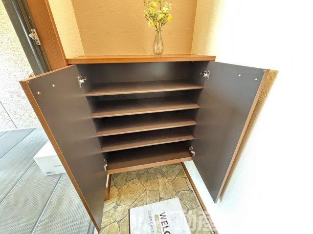 マウンテンクレストヒロの玄関