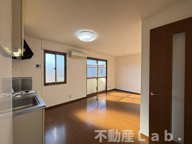 マウンテンクレストヒロの居間・リビング