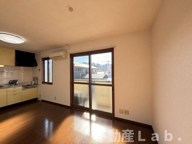 マウンテンクレストヒロの居間・リビング