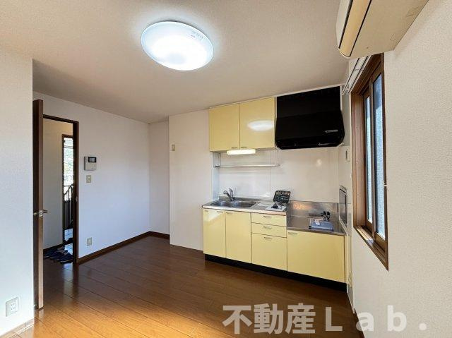 マウンテンクレストヒロの居間・リビング