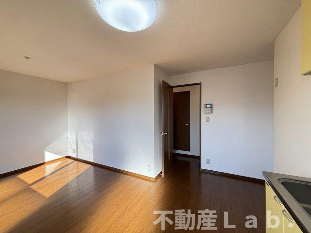 マウンテンクレストヒロの居間・リビング