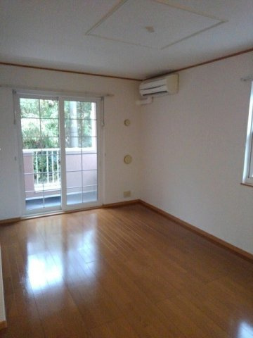 サンフラワーＢの居間・リビング|ゆったりとしたリビングです