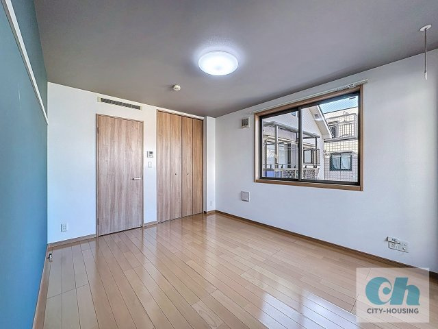 エスポワール大森 202号室の居間・リビング