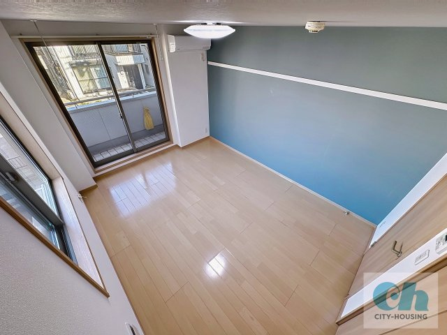 エスポワール大森 202号室の居間・リビング