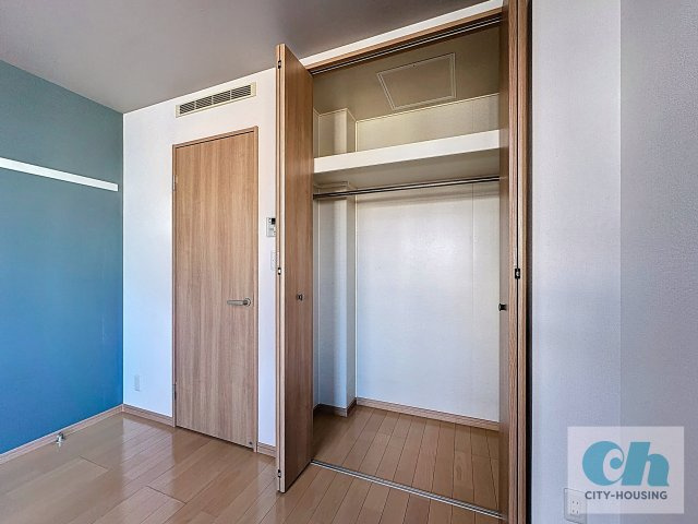 エスポワール大森 202号室の収納