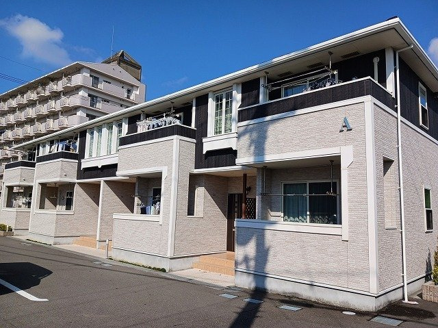 ファミール　ｆｕｌ　ｆｕｌ　Ａの外観|外観もきれいです