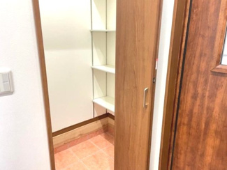 【その他】 | 成田市並木町　中古戸建 | 内装リフォーム済み令和7年12月　オール電化・太陽光発電パネル 駐車2台可能 平成28年1月築