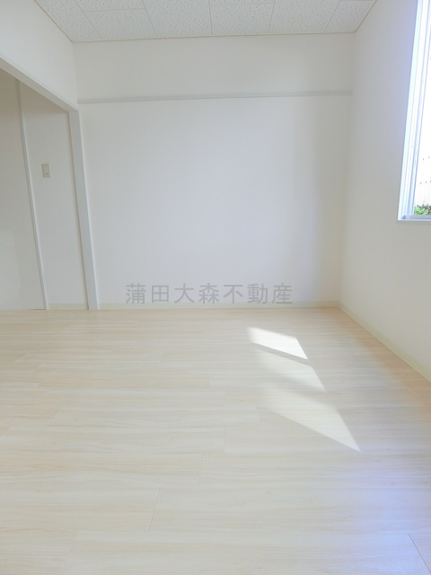 グリーンハウス池上の居間・リビング