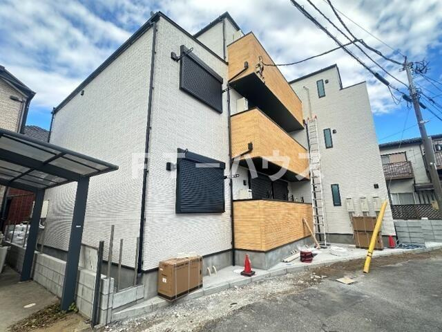 R-TWENTYの外観