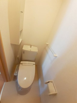 【トイレ】 | 光ハヤマ | ゆったりとした空間のトイレです