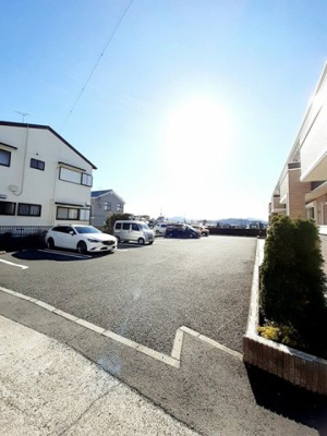 【駐車場】 | 光ハヤマ | カースペースがあります