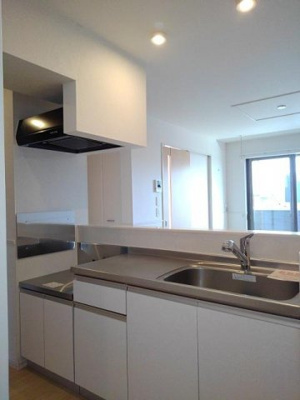 【キッチン】 | ラ・ルーチェ | お料理しやすいキッチンです